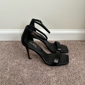 BLACK ALDO HEELED SANDAL PUMP STRAPPY HEEL